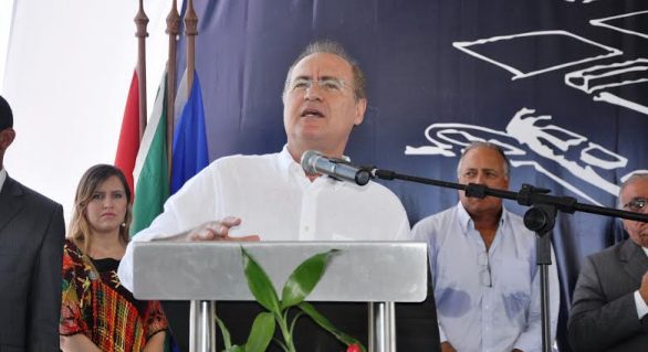 Renan diz que seu papel é priorizar investimento público e privado em Alagoas