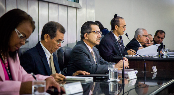 Governo e oposição divergem sobre destino de Orçamento estadual de R$ 8,31 bi