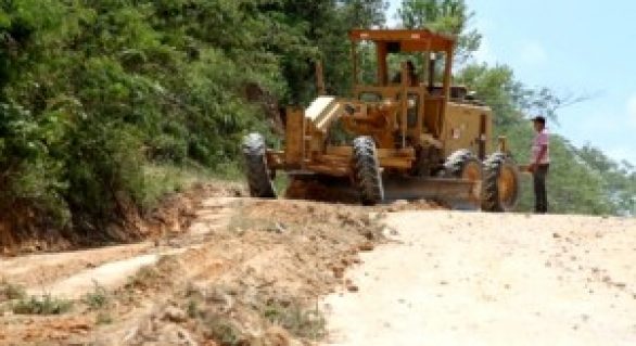 Construção da AL-145 em Mata Grande traz esperanças aos sertanejos