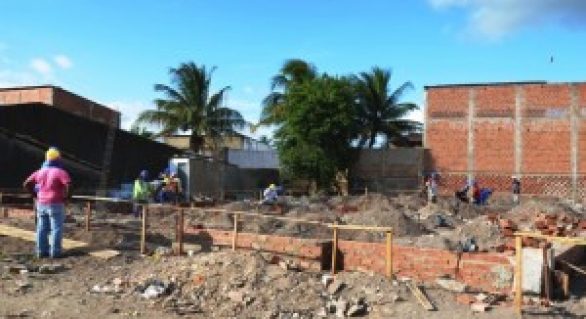 Campo Alegre inicia a construção de sete unidades de saúde