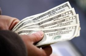 Saída de dólares do país supera entrada em US$ 4,69 bilhões em junho