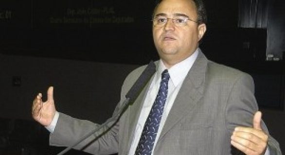 Ministro dos Transportes garante a João Caldas conclusão da BR-416