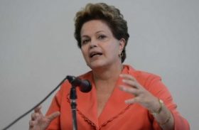 Dilma Rousseff diz que indústria naval gera riquezas e empregos para o país