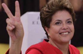 Dilma afirma que mesmo sem apoio da base aliada seguirá em frente