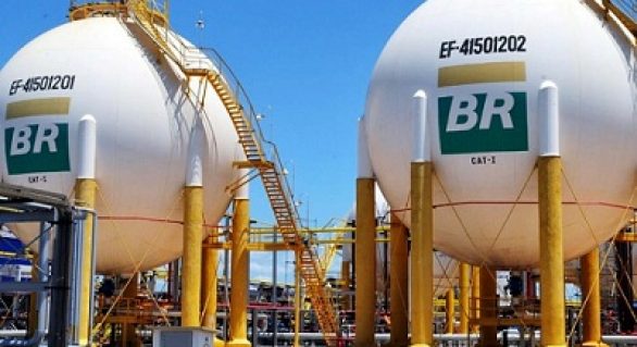 Petrobras tem recordes de produção no pré-sal e nas refinarias