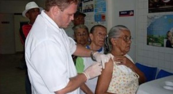 Maceió: vacinação contra gripe começa no dia 22 de abril