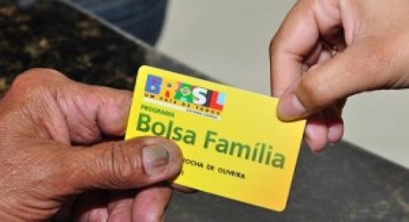 Bolsa Família: recursos podem ser destinados a trabalhadores com carteira assinada