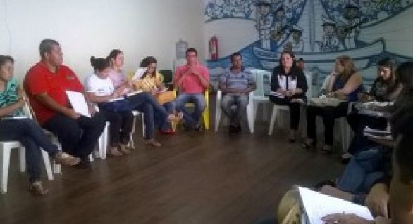 Maceió: grupo discute melhorias no atendimento à população em situação de rua