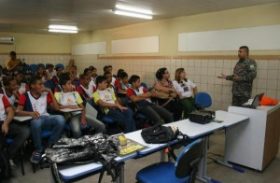 Força Nacional faz palestra sobre drogas em escola do Cepa