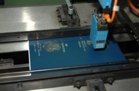 Casa da Moeda retoma impressão de passaportes