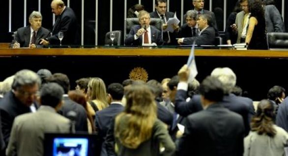 PSDB diz que “economia brasileira está estagnada”