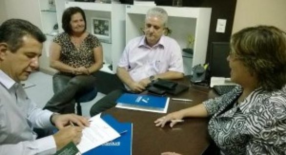 Desenvolve assina termo de cooperação com a Prefeitura de Arapiraca