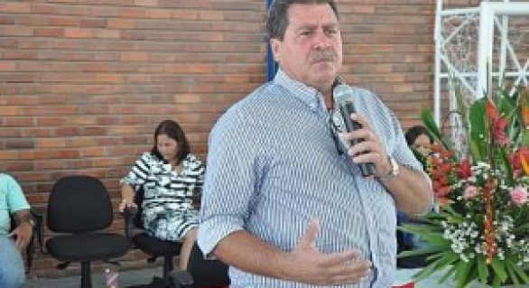 Prefeitura de Murici concede aumento aos trabalhadores da educação