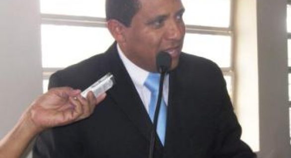 Júlio César é o candidato registrado no TRE pelo PSDB