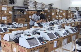 TRE/AL é o primeiro do país a concluir a preparação das urnas eletrônicas