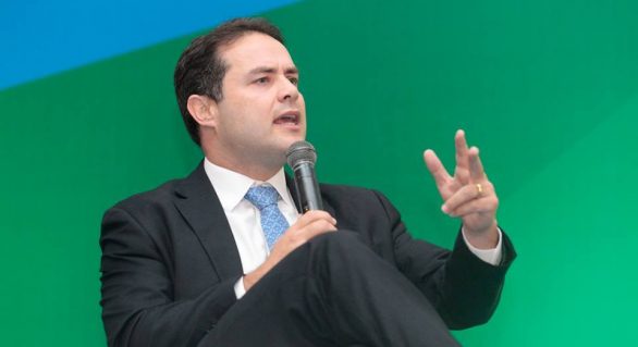 Renan Filho divulga lista com nome de 13 secretários integrantes da sua gestão