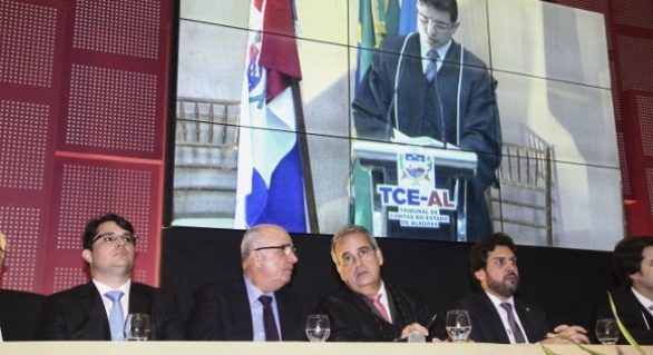 Fábio Farias reafirma parceria do Governo com os Poderes