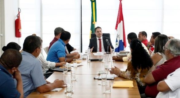 Governador Renan Filho anuncia prorrogação de concursos vigentes