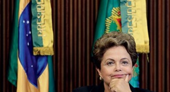 Em entrevista, Dilma diz que não há “base real” para impeachment