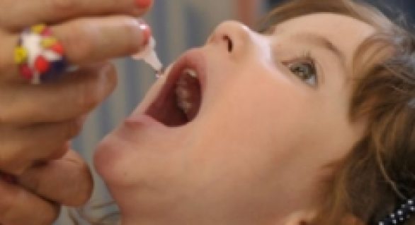 Arapiraca atinge 101% de vacinação contra a poliomielite