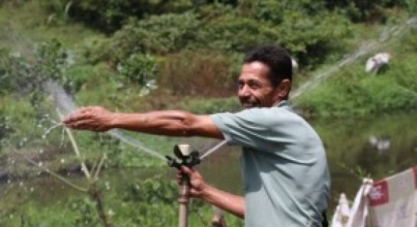 Nascentes recuperadas pela Semarh levam água para comunidades distantes