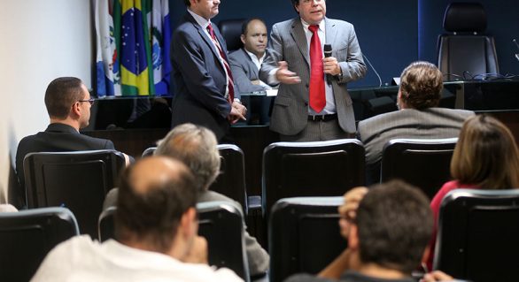TJ medeia conciliação entre médicos do PAM Salgadinho e Prefeitura de Maceió