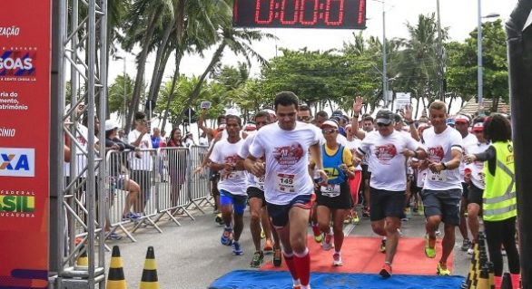 Governador participa da corrida do Servidor Público de Alagoas e faz 5 km em 29 minutos