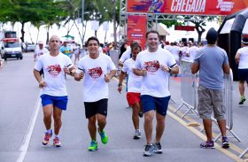 Governador participa da corrida do Servidor Público de Alagoas e faz 5 km em 29 minutos