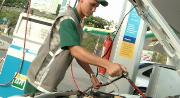 Economia: Gás natural veicular é 50% mais econômico em Alagoas