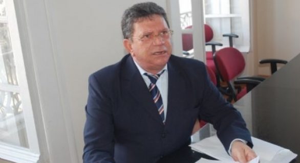 Chico Tenório confirma licença e Cícero Ferro assume na Assembleia Legislativa