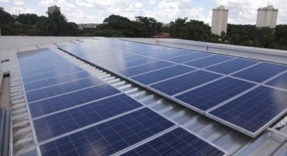Alagoas isenta ICMS para consumidor que gera energia renovável