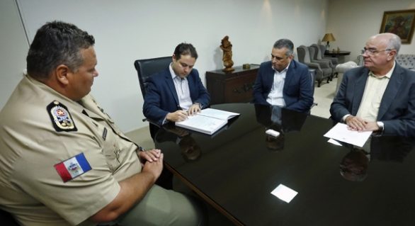 Como secretário, coronel Lima Junior se reúne com a cúpula da Segurança Pública de Alagoas