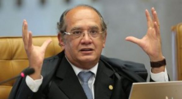 Ação para cassar Dilma no TSE pode ficar para 2017, diz Gilmar Mendes
