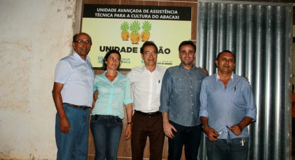 Prefeitura de Arapiraca entrega Unidade de Assistência Técnica a agricultores