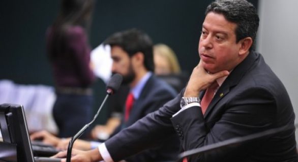 Arthur Lira perde influência e Pedro Vilela ganha força na Câmara Federal