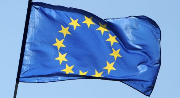União Europeia cobrará taxa de 5 euros de cidadãos estrangeiros