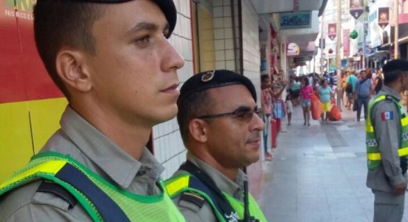 Polícia Militar inicia policiamento nos centros comerciais de Maceió