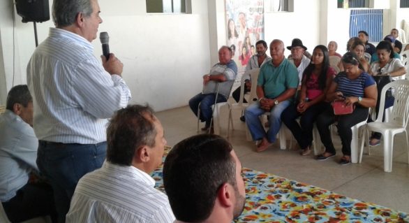Produtores rurais de Junqueiro se reúnem com BNB e Banco do Brasil