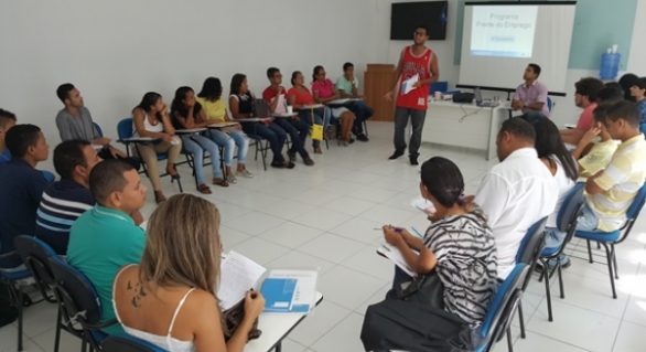 Mais de 700 pessoas são preparadas para o mercado de trabalho em Alagoas