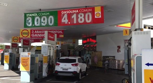 Produtores de etanol dizem que alta de impostos reduz competitividade sobre gasolina