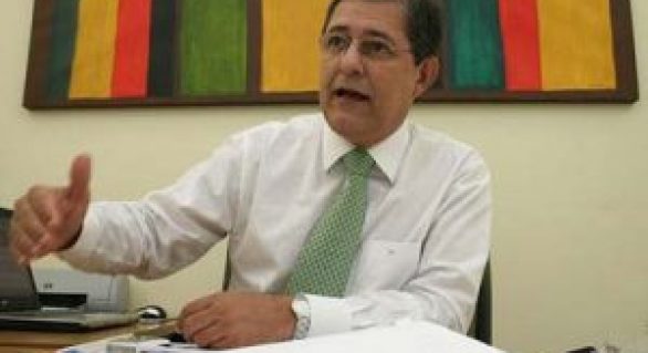 Divergências superadas, Régis Cavalcante reconhece “acerto do governo” e reforça base de RF