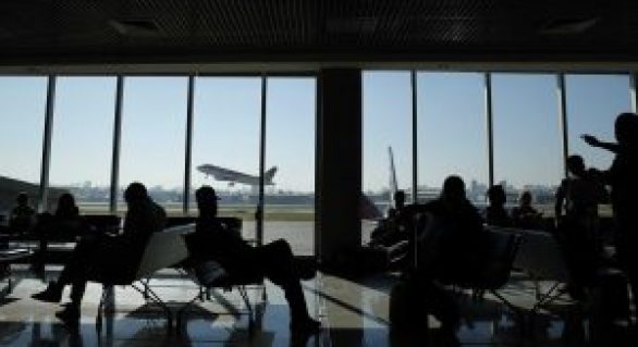 Leilão de aeroportos vai custar R$ 3 bi extras ao governo