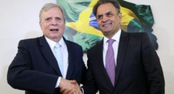 PSDB mantém Aécio afastado da presidência do partido; Tasso permanece interino
