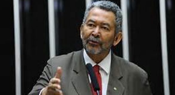 Paulão cobra fiscalização do MP e TC na prefeitura de Maceió: “a situação é caótica”