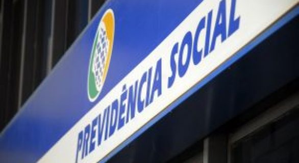 Operação da PF prende suspeitos de fraudar Previdência Social