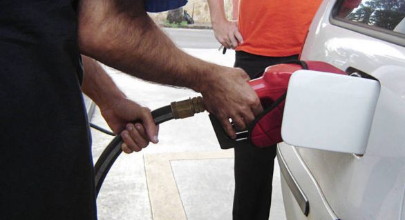 Petrobras elevará preço da gasolina em 2,6% a partir de sábado