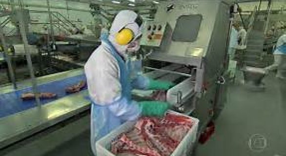 China pretende ampliar importação de carnes do Brasil, diz Blairo Maggi