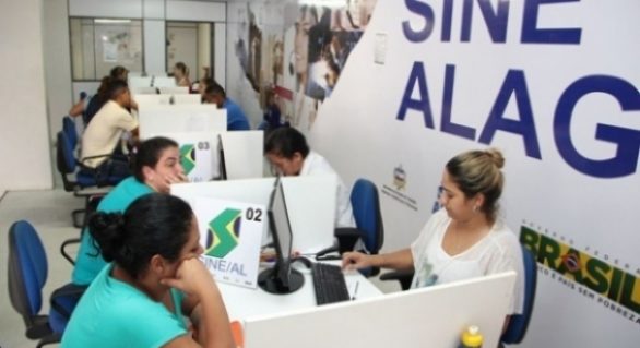 Rede estadual do Sine oferece 620 vagas para atendente de telemarketing