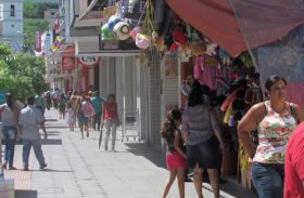 69% dos consumidores de Maceió irão presentear no Dia das Crianças