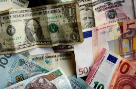 Lava Jato bloqueia 800 contas e mais de R$ 3 bilhões na Suíça